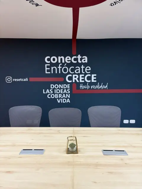 Sala de Juntas 301